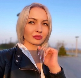 Юля
